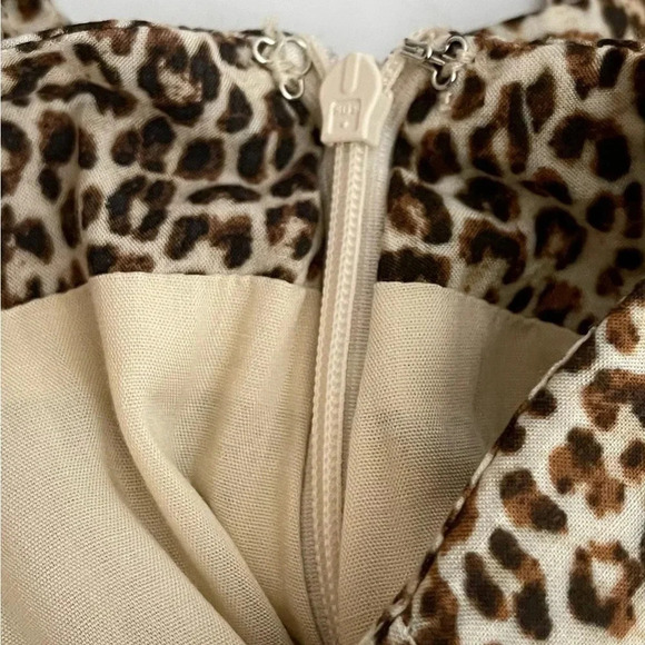 Lulus | Fiercely In Love Leopard Mini Skirt Side Zip Lined EUC - Picture 7 of 10